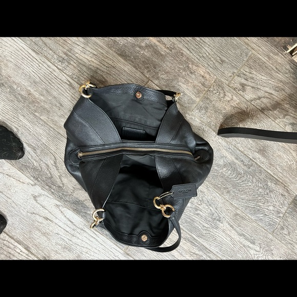 Coach Black Leather Shoulder Bag w/ Gold Detail. Excellent condition. - Picture 9 of 10